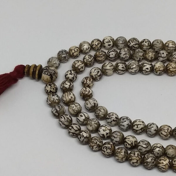 Handmade 108 Buddha Mantra Japa Mala. (108 Seashells/Conch Shells Carved Rosary)